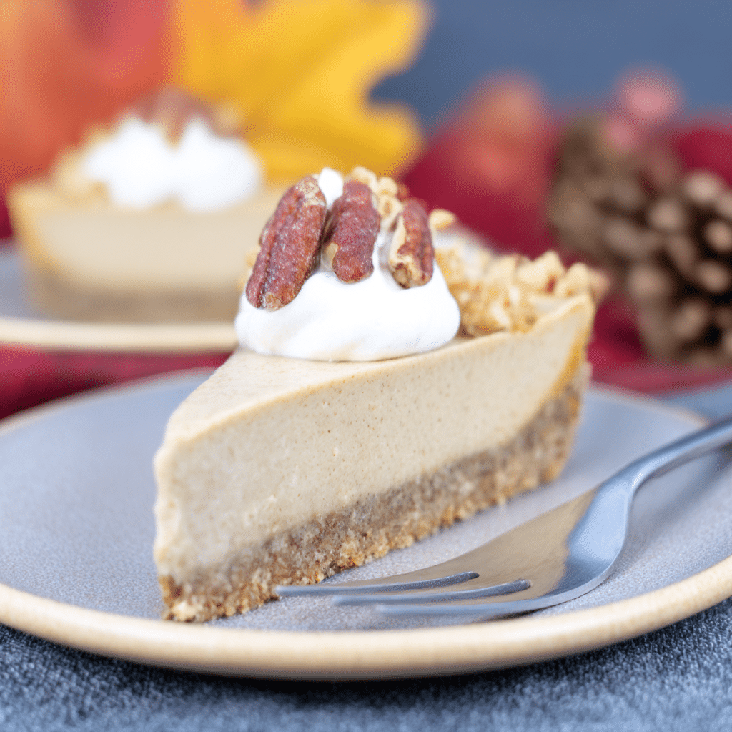 No-bake Vegan Pumpkin Cheesecake: How To Get 3 Layers Right 10 slice no bake vegan pumpkin cheesecake